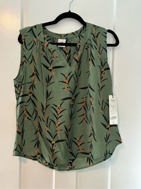 CAbi Olive Green Sleeveless Claire Top V-Notch Botanical Print 6904